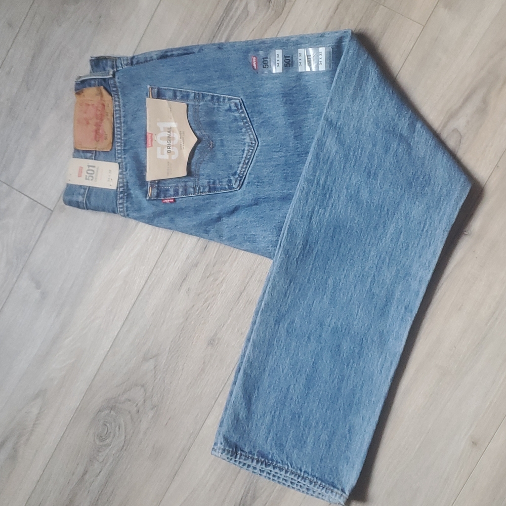 Levi's jeans 501 34×32 New with tags . Original denim blue jeans